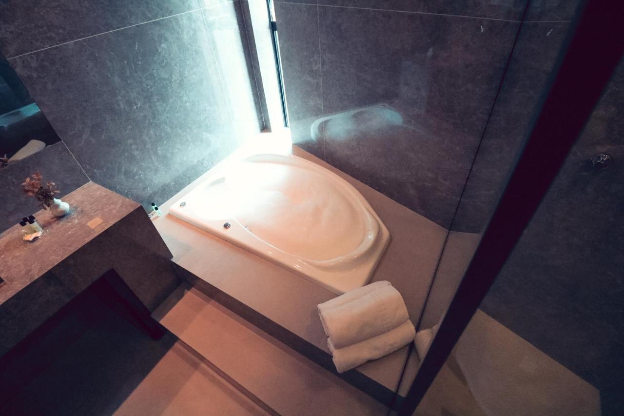 Serravita Hotel Піуі Екстер'єр фото