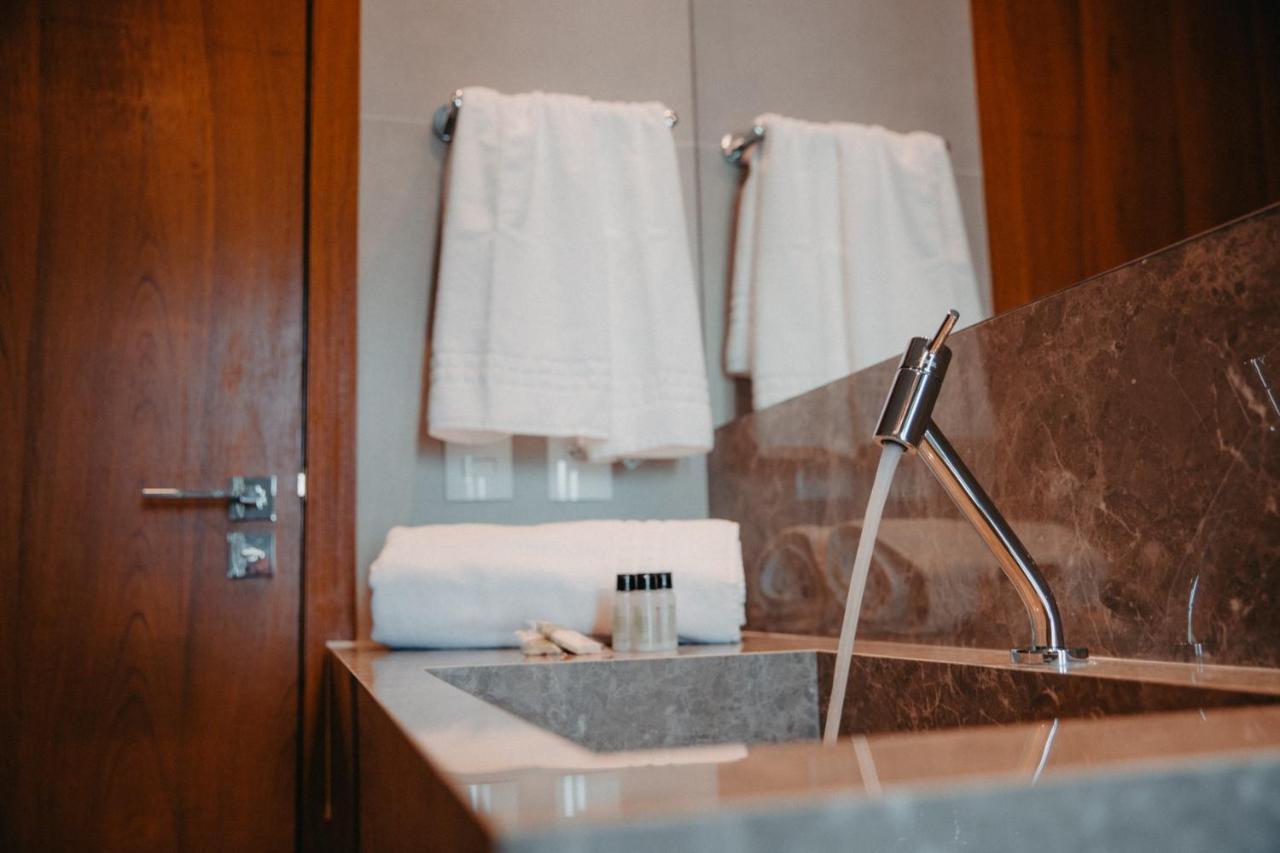 Serravita Hotel Піуі Екстер'єр фото